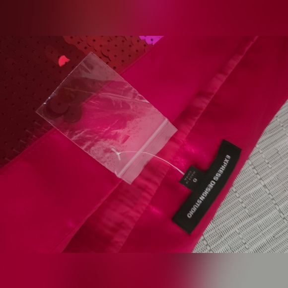 Express sequined mini skirt - Picture 5 of 6